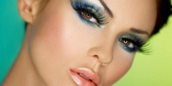 MAQUILLAJE PROFESIONAL